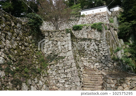 The powerful stone walls of Bitchu Matsuyama Castle The powerful stone walls of Bitchu Matsuyama Castle 102575295