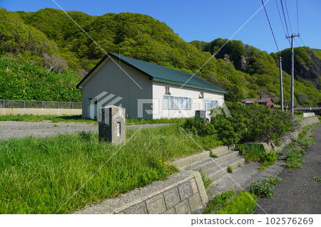 Setana Municipal Shimauta Elementary School Remains 102576269