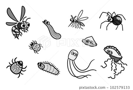 Set of dangerous creatures black and white 102579133