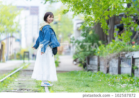 女性旅遊 北海道旅遊 小樽旅遊 女性旅遊 北海道旅遊 小樽旅遊 102587872