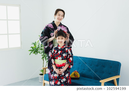 浴衣家庭裝 102594199