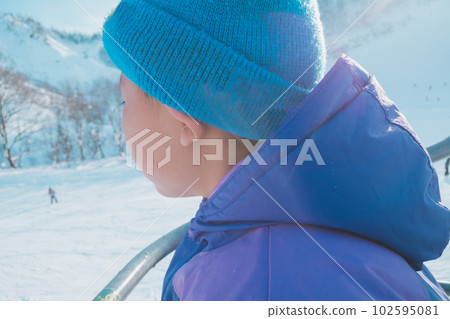 skiing, younger, baby boy 102595081