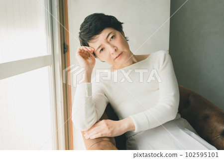 女生 女孩 女性 102595101