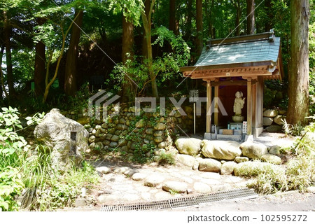 Shimada City Horai Bridge South Bank Walking Path and Horai Kissho Tennyo Shimada City Horai Bridge South Bank Walking Path and Horai Kissho Tennyo 102595272