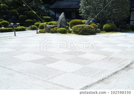 京都東福寺園青小路 京都東福寺園青小路 102598330