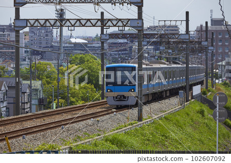 Odakyu Line in good weather Odakyu Line in good weather 102607092