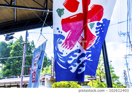 A cool piece I found while walking around Gifu Takayama in the hot summer 102612403