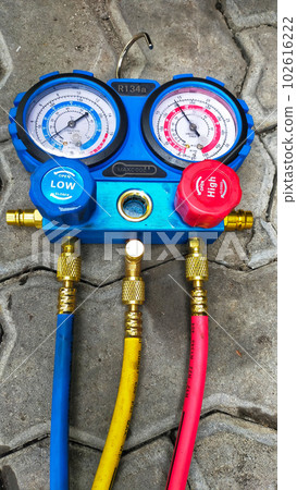 Air Conditioner regulator for freon injector. Air Conditioner regulator for freon injector. 102616222
