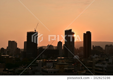 Overseas travel, sightseeing in Taiwan, twilight scenery of Kaohsiung city in southern Taiwan with many skyscrapers, Overseas travel, sightseeing in Taiwan, twilight scenery of Kaohsiung city in southern Taiwan with many skyscrapers, 102623286