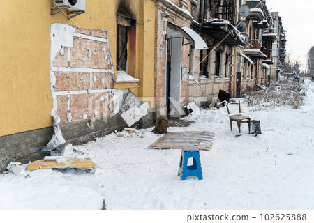 GOSTOMEL, UKRAINE - DECEMBER 02, 2022: Investigation into the theft of Banksy graffiti in Gostomel, Ukraine GOSTOMEL, UKRAINE - DECEMBER 02, 2022: Investigation into the theft of Banksy graffiti in Gostomel, Ukraine 102625888