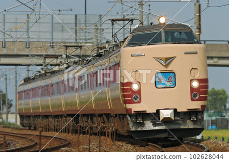 Hokuriku Main Line Kaga-Kasama-Mikawa JR West 485 Series A07 formation (Kyoto) Raicho Hokuriku Main Line Kaga-Kasama-Mikawa JR West 485 Series A07 formation (Kyoto) Raicho 102628044