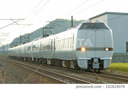 Hokuriku Main Line Tsubata-Morimoto JR West 683 series S24+S26+S03 formation (Kanazawa) Shirasagi Hokuriku Main Line Tsubata-Morimoto JR West 683 series S24+S26+S03 formation (Kanazawa) Shirasagi 102628076