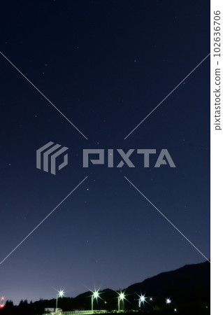 Mount Fuji and Antares faintly visible above Maizuru Bridge in Takekawa-cho, Hokuto City Mount Fuji and Antares faintly visible above Maizuru Bridge in Takekawa-cho, Hokuto City 102636706