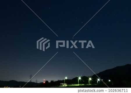 Mount Fuji and Antares faintly visible above Maizuru Bridge in Takekawa-cho, Hokuto City Mount Fuji and Antares faintly visible above Maizuru Bridge in Takekawa-cho, Hokuto City 102636711