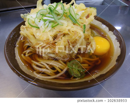 Standing Eating Tentama Soba Nagano Station 102638933