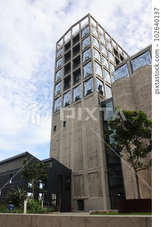 [South Africa] Waterfront in Cape Town 102640137