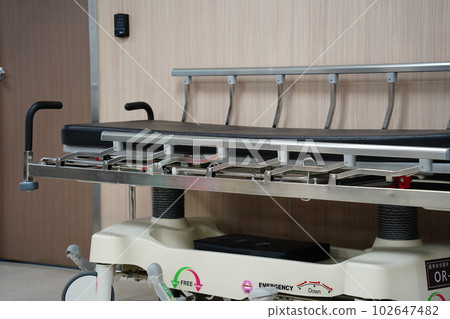 醫院病床 102647482