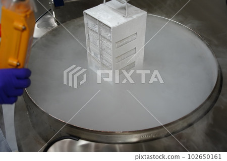 液態氮桶 液態氮桶 102650161