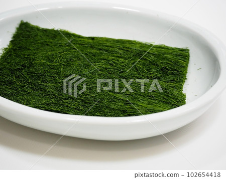 Striped green laver Striped green laver 102654418