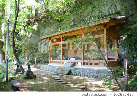 Sugao Stone Buddha 102655483