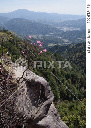 Tadachi Waterfall View from Fudo Rock Tadachi Waterfall View from Fudo Rock 102658486