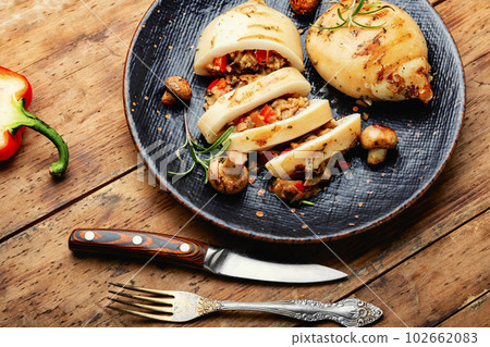 Roasted whole squid Roasted whole squid 102662083