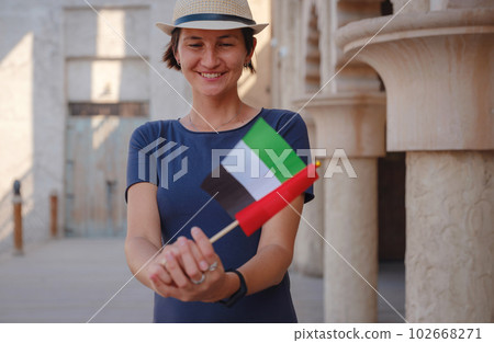 tourist trip to old dubai tourist trip to old dubai 102668271