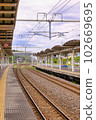 Station platform　 102669695