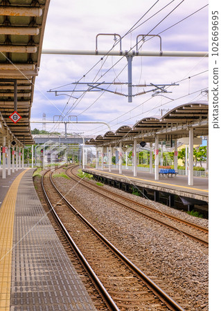 Station platform Station platform 102669695