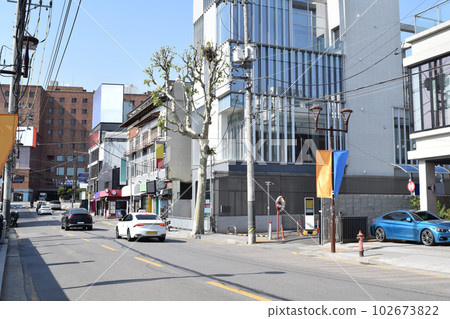 Cityscape of Itaewon, Seoul, South Korea Cityscape of Itaewon, Seoul, South Korea 102673822