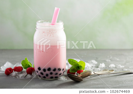 Strawberry bubble tea Strawberry bubble tea 102674469