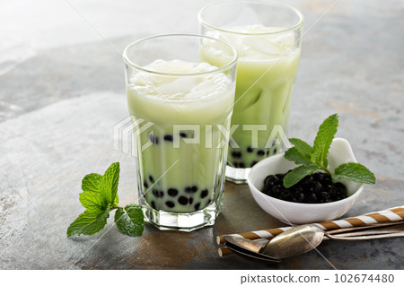 Matcha bubble tea 102674480