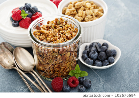 Homemade granola in glass jar 102676694