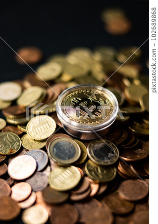 Bitcoin virtual money and fiat money coins euro 102689868