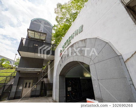 千葉縣松戶市松戶市博物館/森林序幕(21世紀森林入口和廣場中央出口) 千葉縣松戶市松戶市博物館/森林序幕(21世紀森林入口和廣場中央出口) 102690268