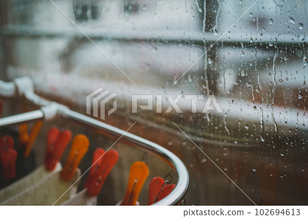 Drying the room on a rainy day 102694613