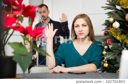 Couple breaking up, man leaving 102702803