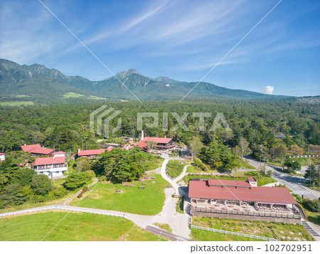 "Yamanashi Prefecture" Aerial photography of Seisen Dormitory by drone Hokuto City 102702951