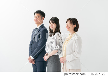 商業 30 年代橫盤整理 102707172