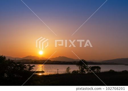 伊比伊比長良川河口的夜景 102708201