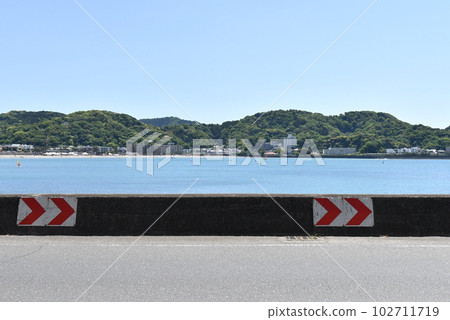 邊開車邊看湘南的海 邊開車邊看湘南的海 102711719