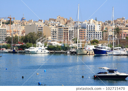 leisure boats on beautiful Sliema harbour in Malta 102715470