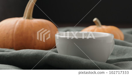 pour cocoa in white cup pour cocoa in white cup 102717333