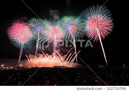 [Summer image] Omagari Fireworks (Daisen City, Akita Prefecture) National Fireworks Competition 102728706