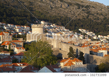 Aerial view of the Minceta Fortress in Dubrovnik 102731099
