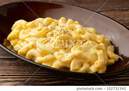 Macaroni cheese Macaroni cheese 102732342