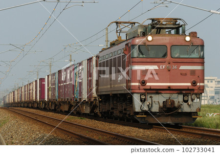 北陸本線加賀笠間～三河 JR Freight EF81-36（富山） 102733041