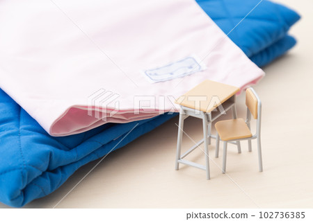 Educational image 102736385