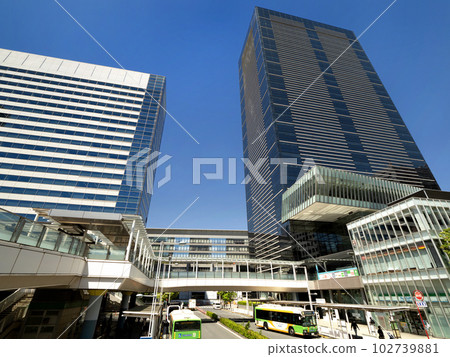 Area Shinagawa and bus terminal in front of Shinagawa Station Area Shinagawa and bus terminal in front of Shinagawa Station 102739881