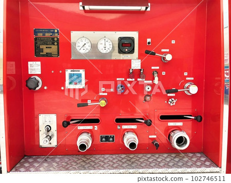 Fire engine 102746511